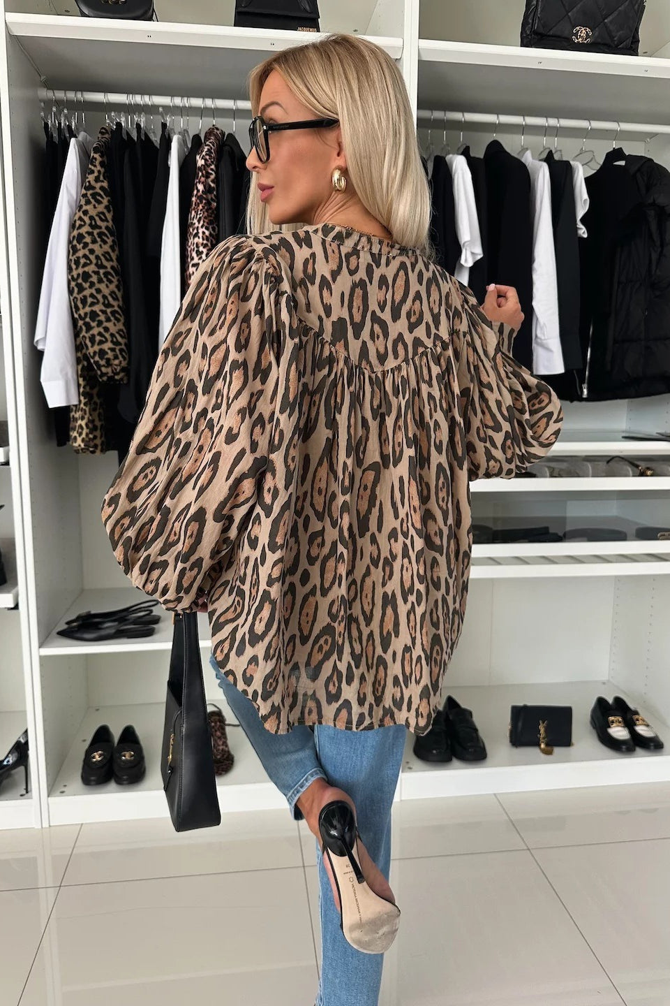 Leopard-Print Relaxed-Fit Long-Sleeve Blouse