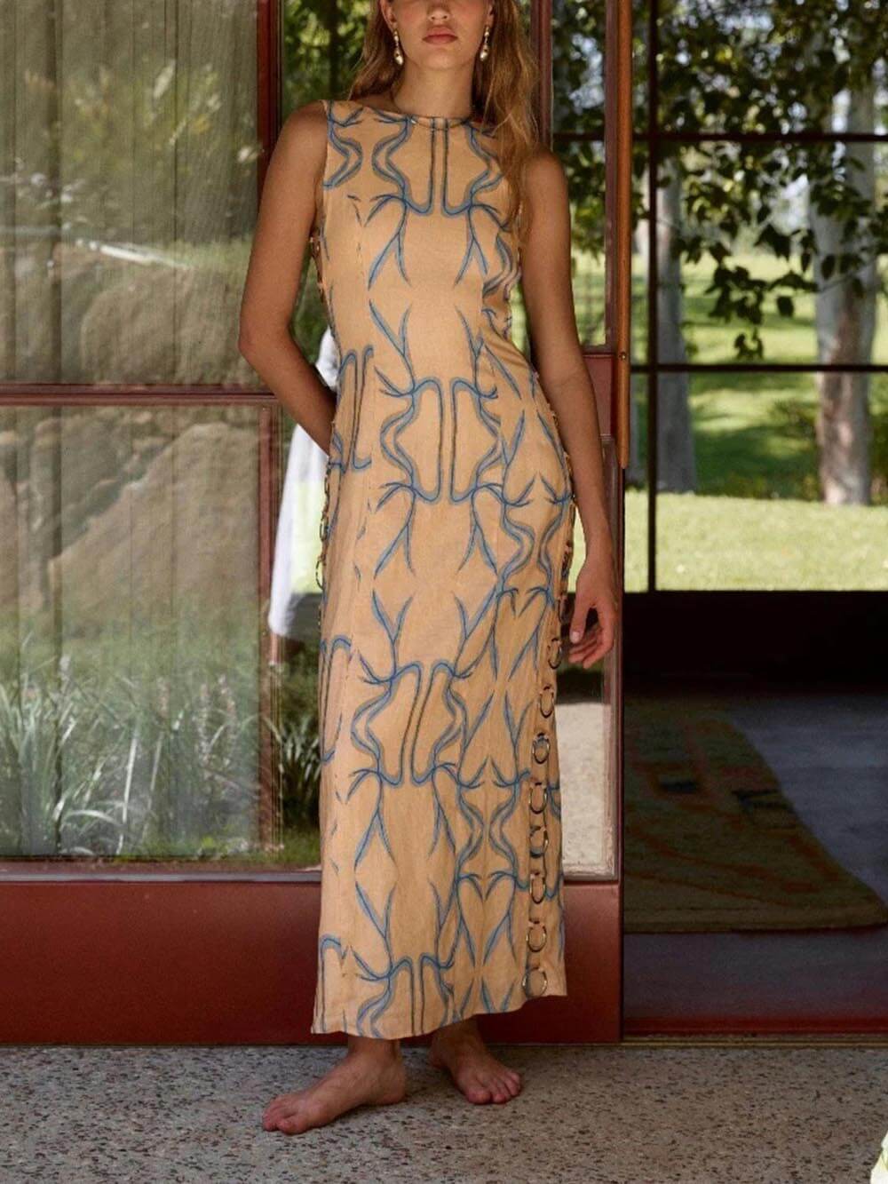 Printed Sleeveless Midi Dress