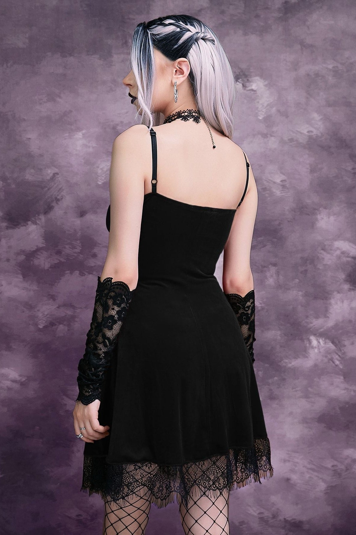 High-Rise Sleeveless Gothic Dress