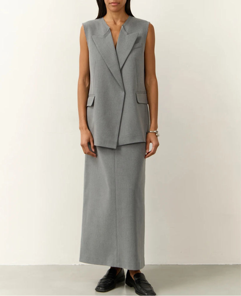 Gray Relaxed-Fit Sleeveless Two-Piece Set