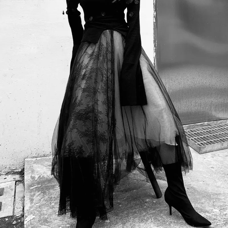 Patchwork Gauze Lace Urban Skirt Black / S