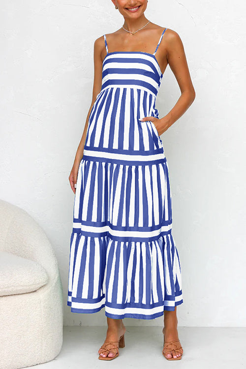 Colorblock Tiered Maxi Dress with an Eye Motif