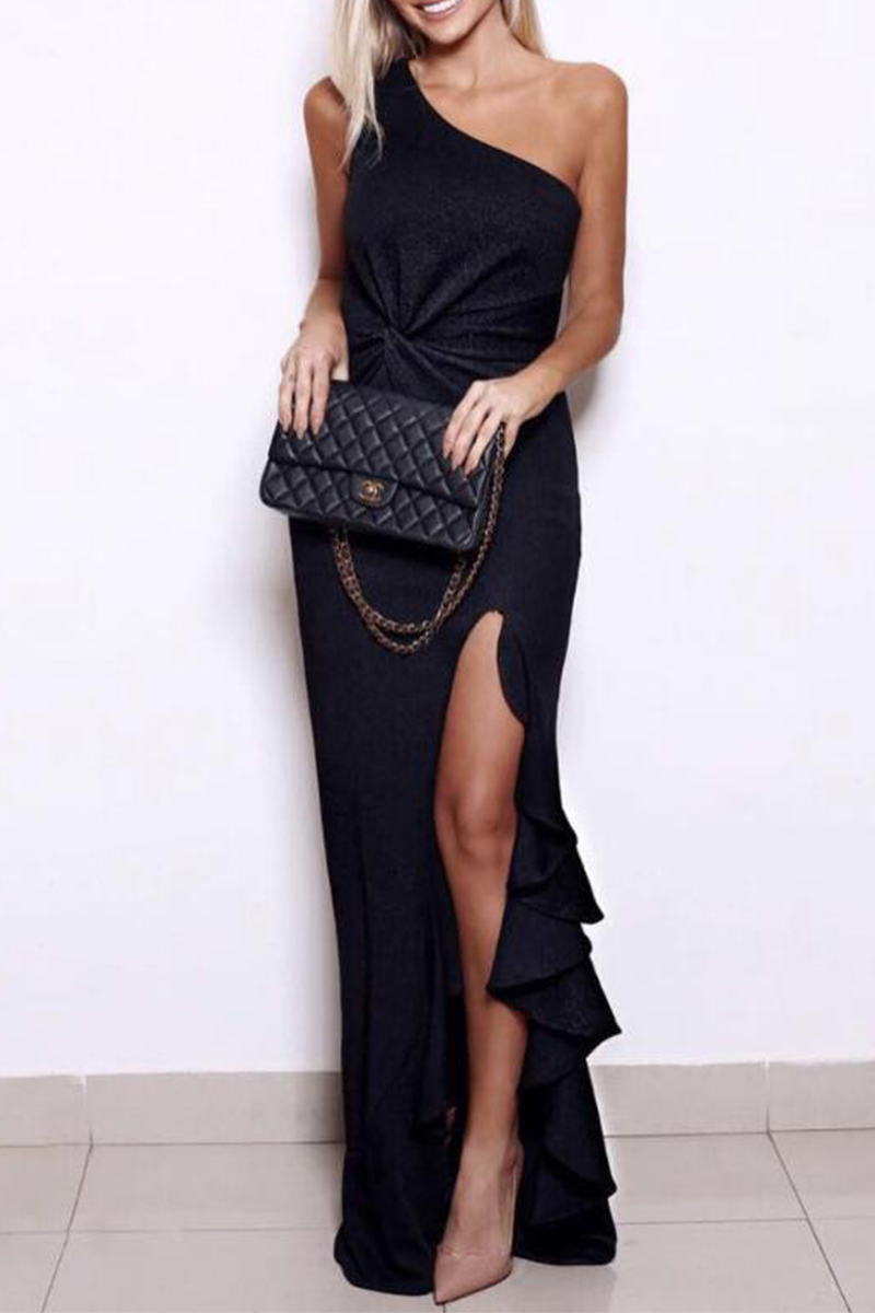 Flared Slit-Detail Evening Dress with a One-Shoulder Cut