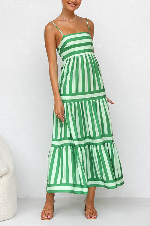 Colorblock Tiered Maxi Dress with an Eye Motif