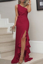 Flared Slit-Detail Evening Dress with a One-Shoulder Cut