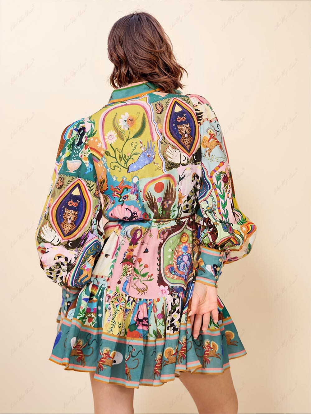 Graffiti-Print Abstract-Print Fitted Mini Dress