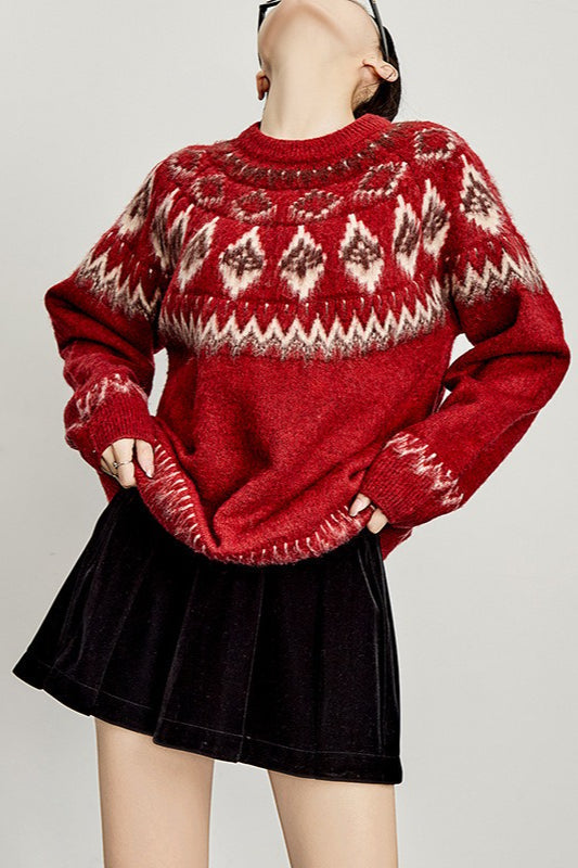 Relaxed-Fit Long-Sleeve Sweater with a Round Neck Main image