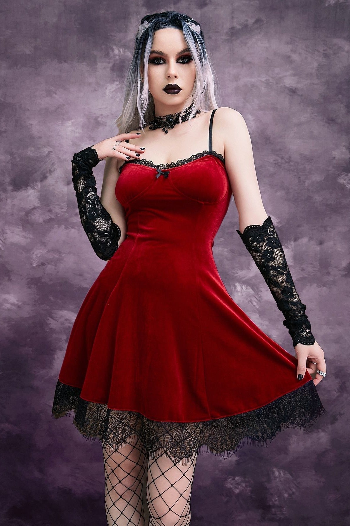 High-Rise Sleeveless Gothic Dress
