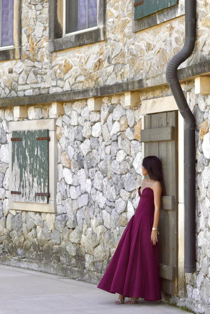 Corset-Style Pleated Midi Dress with an Off-Shoulder Neck