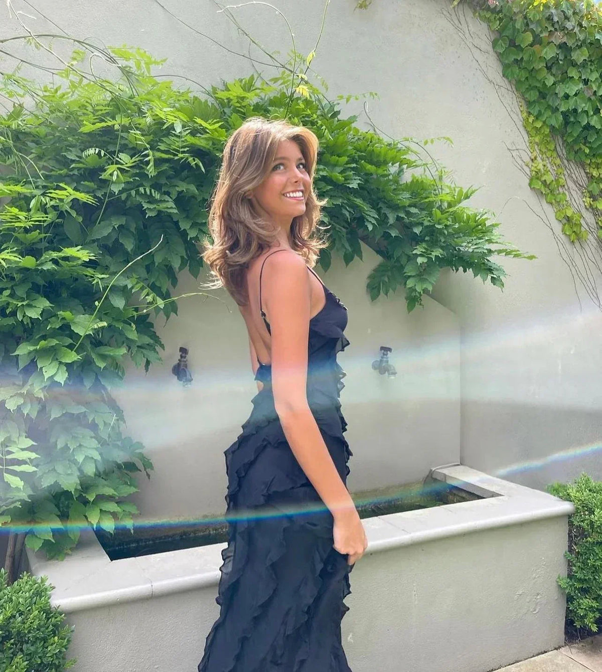 Off-Shoulder Maxi Dress with an Open Back