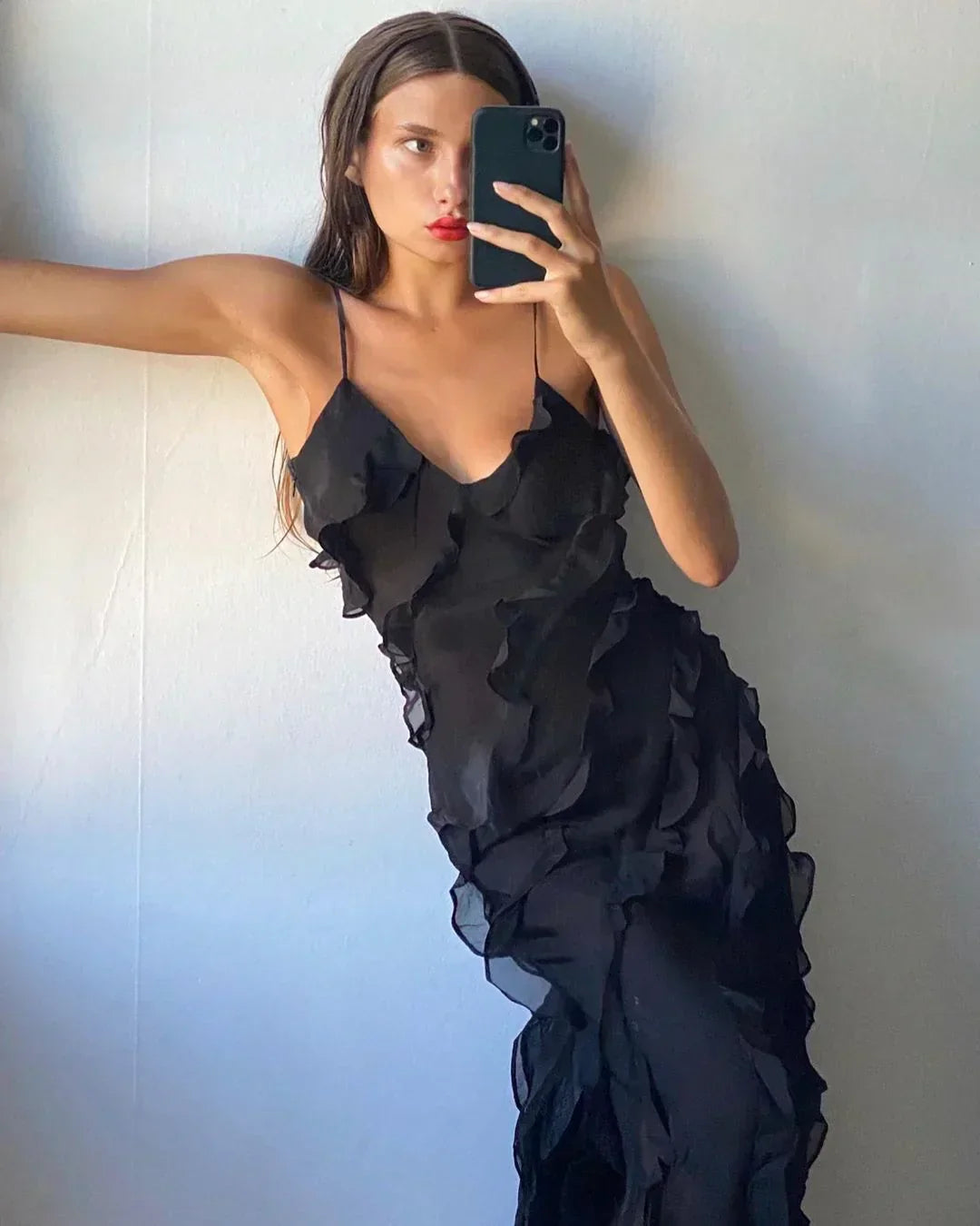 Off-Shoulder Maxi Dress with an Open Back