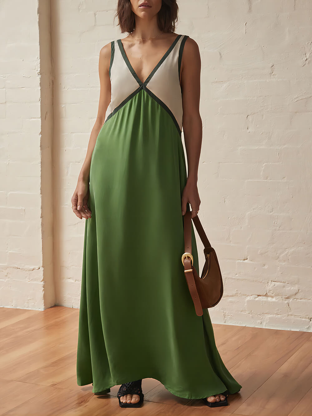 Contrast-Detail Dress with a V-Neck