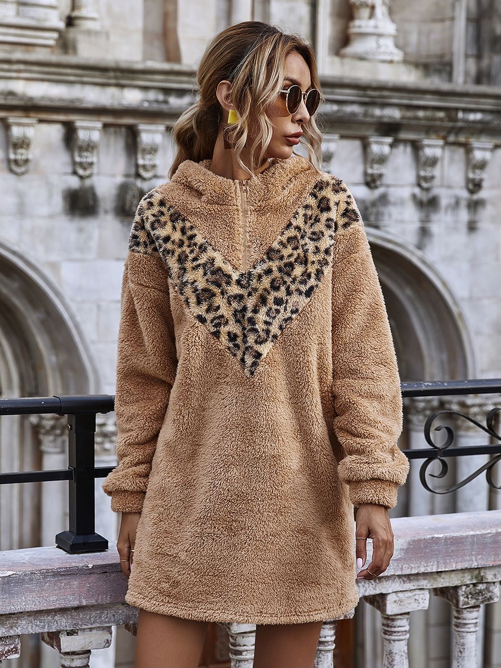 Leopard-Print Drop-Shoulder Dress with a Front Zip