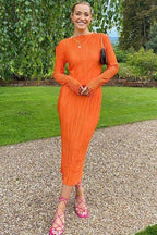 Long-Sleeve Fitted Dress with a Round Neck