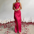 Open-Back Sleeveless Maxi Dress with a One-Shoulder Cut