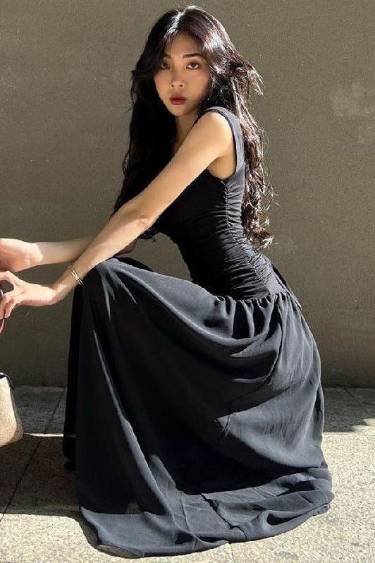 Pleated Square-Neck Maxi Dress