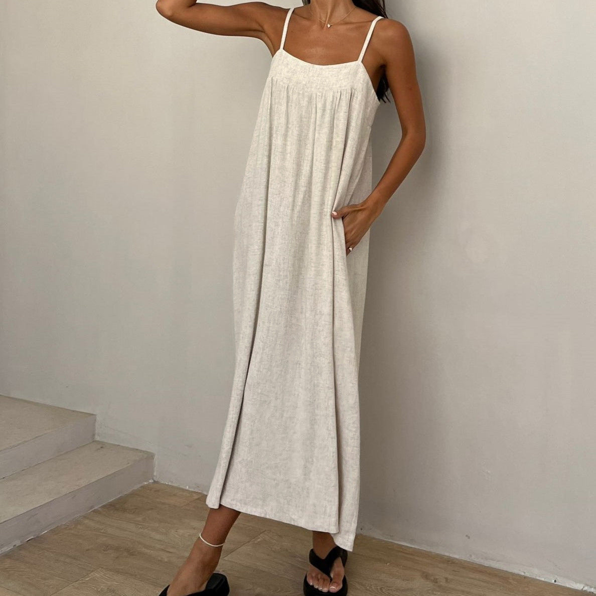 Relaxed-Fit Pocket-Detail Dress