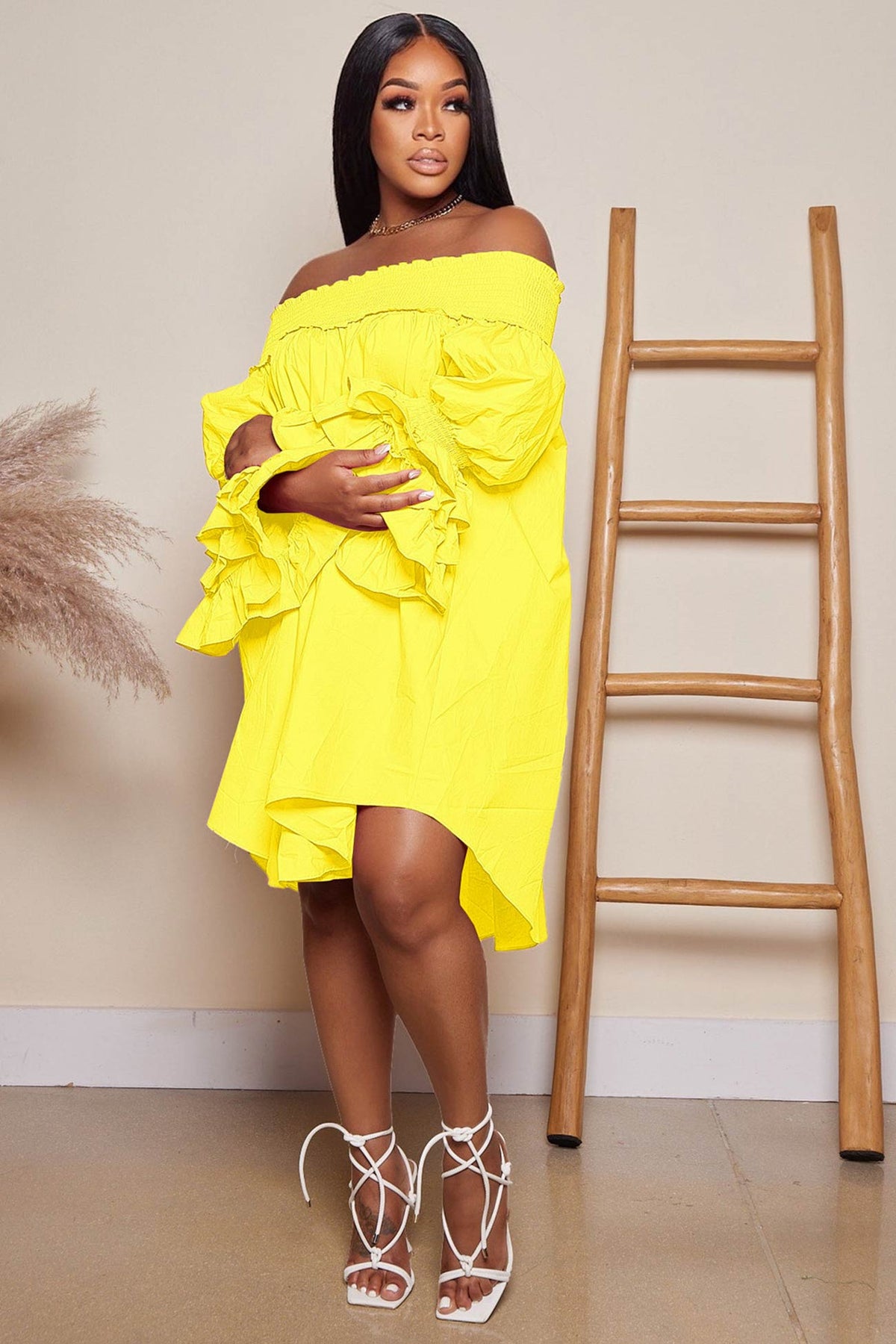 Relaxed-Fit Puff-Sleeve Tiered Dress with an Off-Shoulder Neck