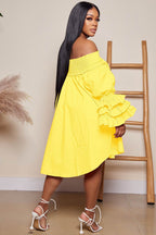 Relaxed-Fit Puff-Sleeve Tiered Dress with an Off-Shoulder Neck