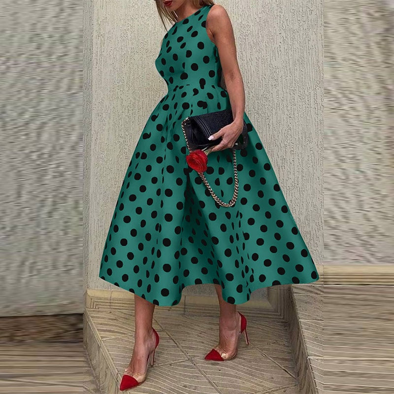 A-Line Sleeveless Dress with a Round Neck