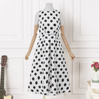 A-Line Sleeveless Dress with a Round Neck