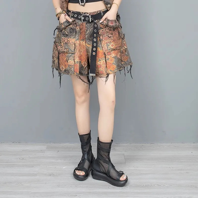 Distraught Imprinted Denim Short brown / One Size