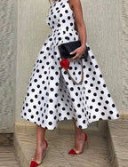 A-Line Sleeveless Dress with a Round Neck