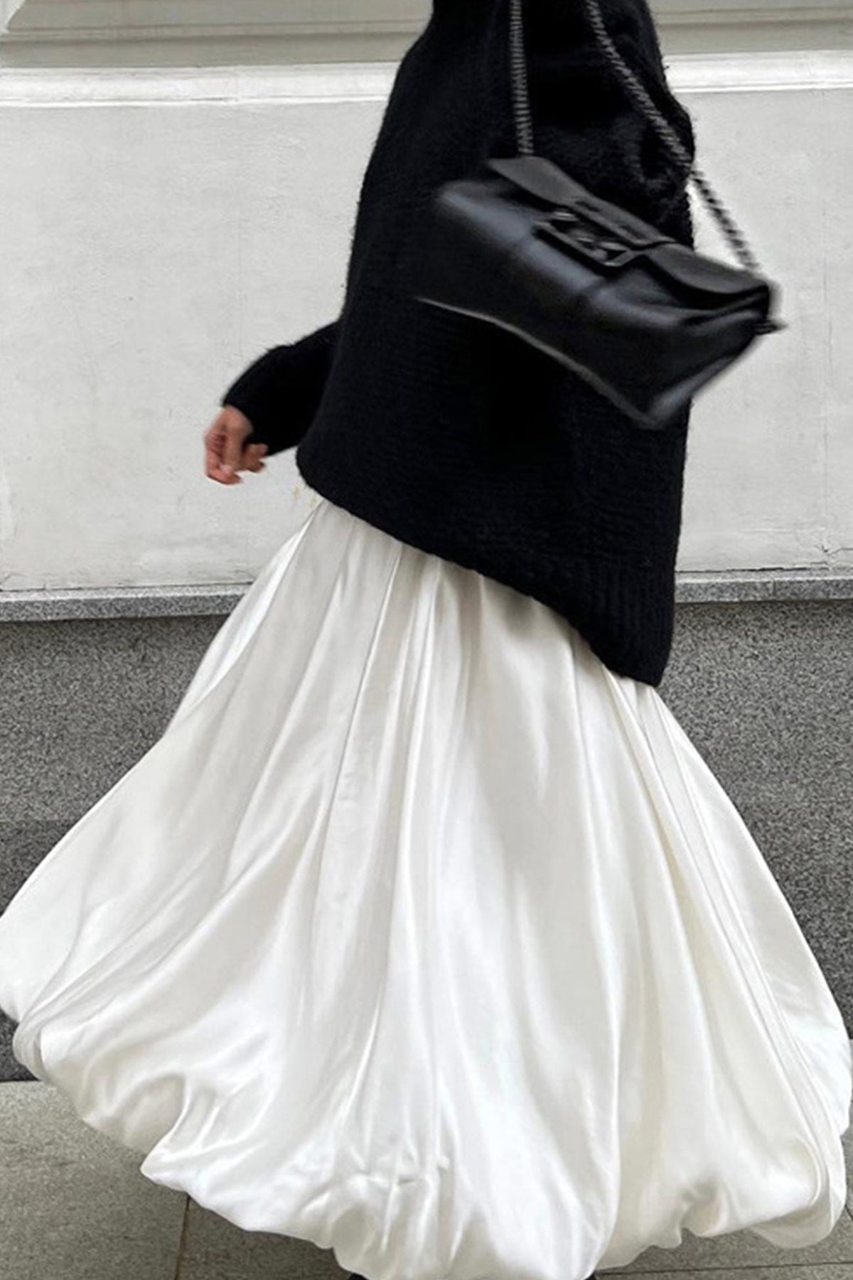 High-Rise Relaxed-Fit Skirt