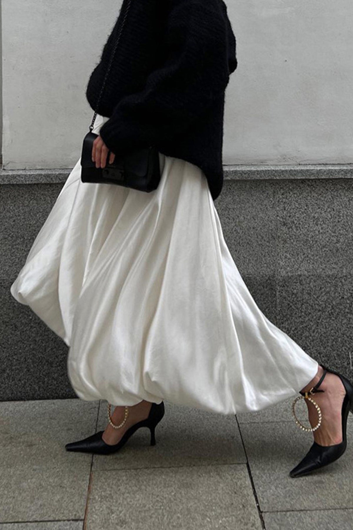 High-Rise Relaxed-Fit Skirt