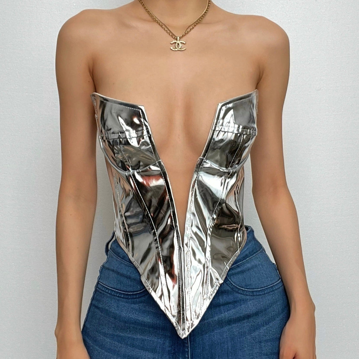 Strapless Open-Back Zip-Front Corset Top with a V-Neck