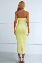 Sweetheart-Neck Bodycon Strapless Dress with Defined Seams