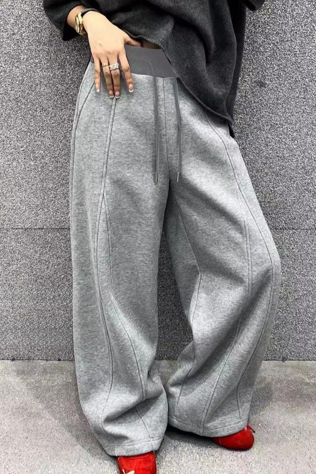 Wide-Leg High-Rise Relaxed-Fit Pants