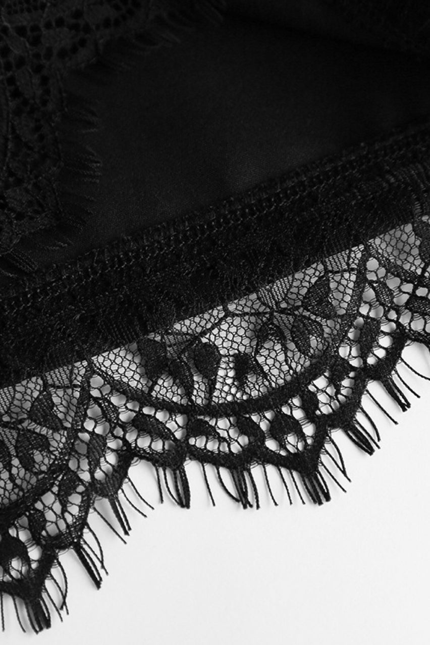 Black High-Rise Lace-Trim Shorts