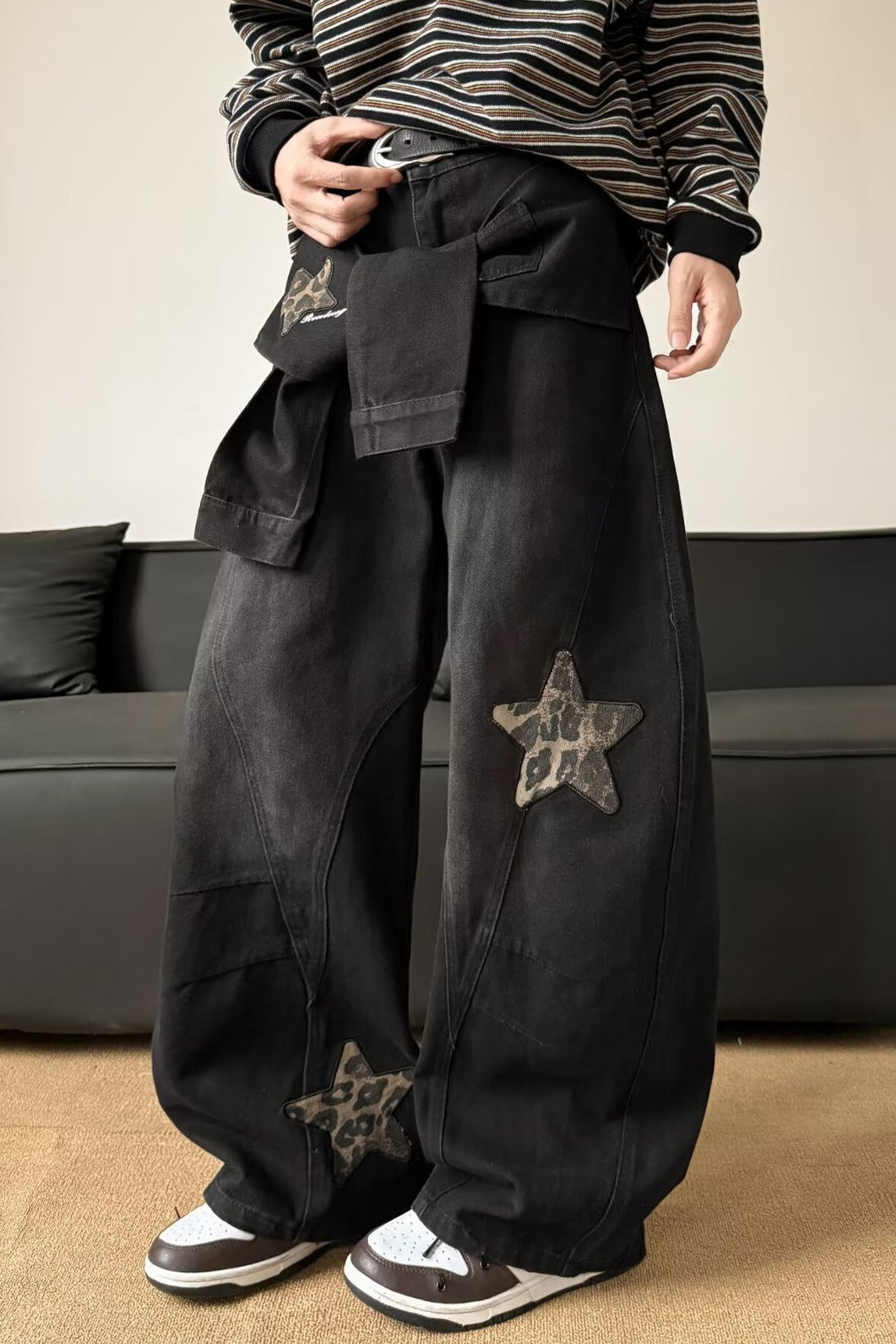 Leopard-Print Wide-Leg Relaxed-Fit Jeans with Panel Details