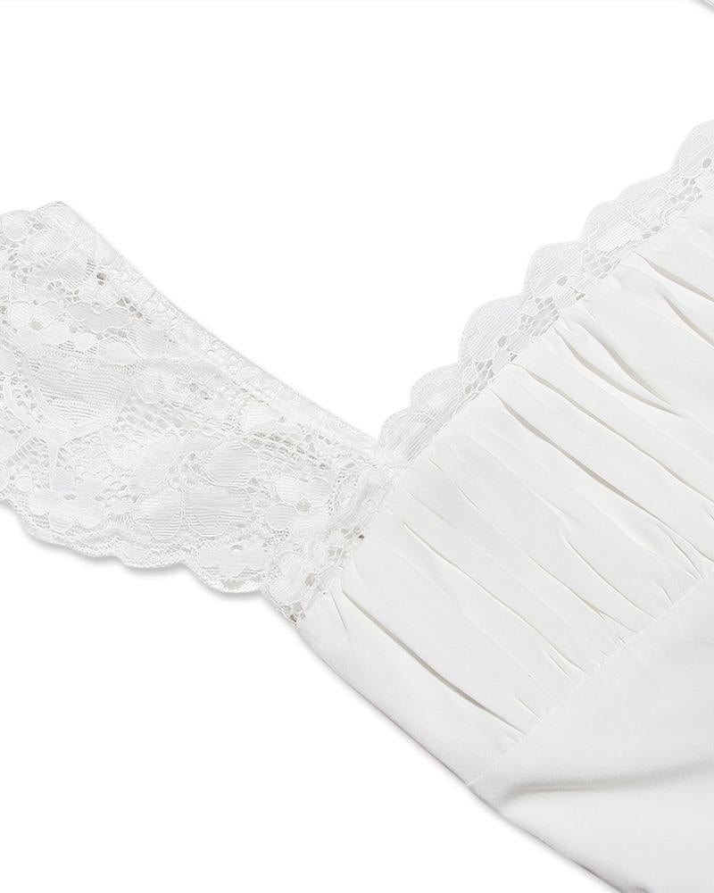 Lace Short-Sleeve Mini Dress with a Sweetheart Neck
